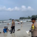 Libur Akhir Pekan, Polres Bintan Gelar Patroli di Objek Wisata Pantai