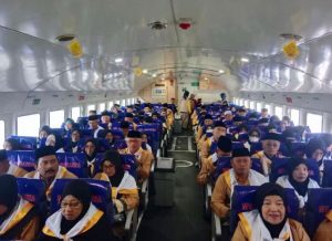 Pemko Tanjungpinang Lepas Keberangkatan 203 CJH ke Embarkasi Batam