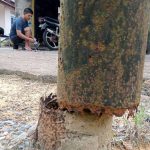 Rawan Tumbang, Warga Kampung Lembah Sari Bintan Minta PLN Ganti Tiang Listrik yang Keropos