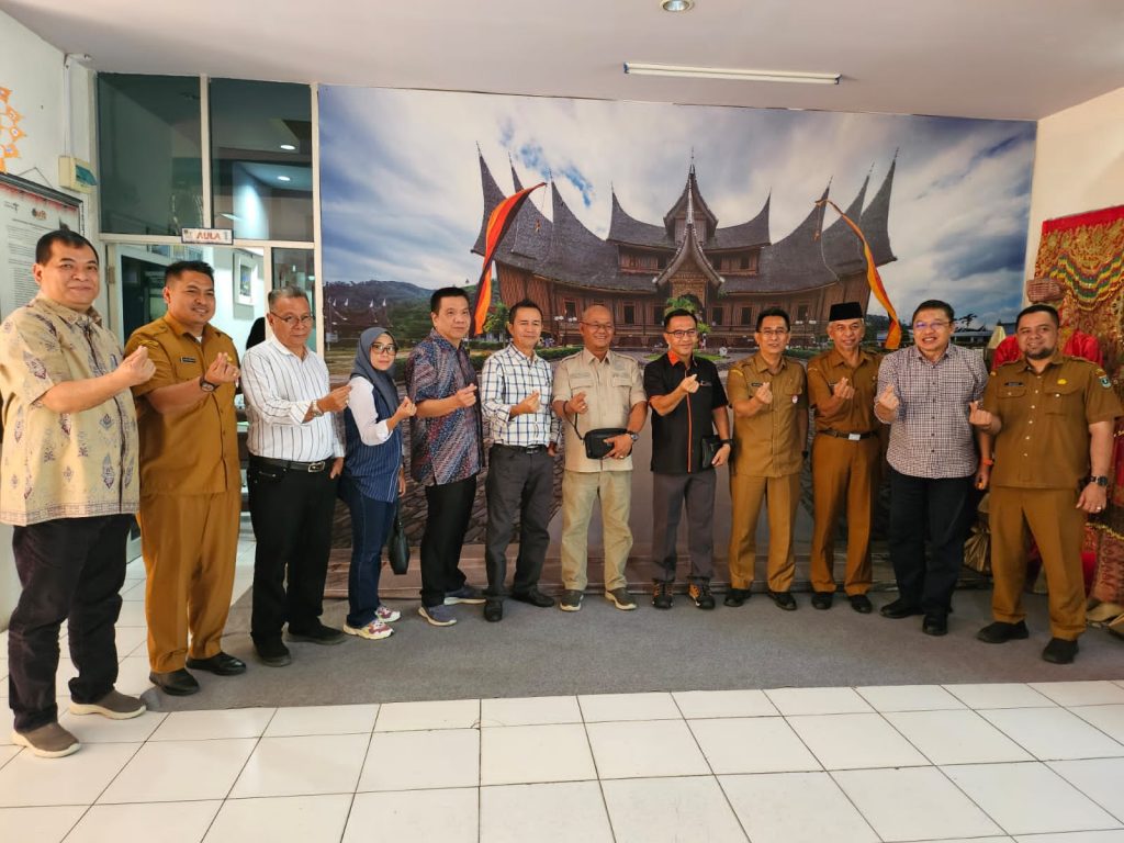 Tingkatkan Dunia Pariwisata, DPRD Provinsi Kepri Kunker ke Dispar Sumbar.