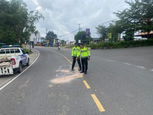 Mobil Plat Merah Tabrak Pengendara Motor, Korban Terseret 25 Meter Hingga Tewas