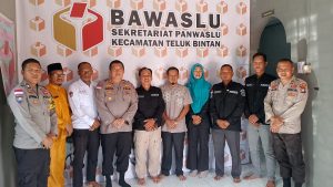 Kapolsek Teluk Bintan Iptu Syamsuriya Gelar Rakor dan Silatuhrami Bersama Panwascam Serta PPK Pilkada 2024