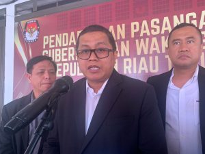 Berkas Pendaftaran Ansar-Nyanyang dan Rudi-Rafiq Dinyatakan Lengkap