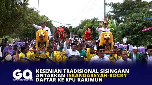 Kesenian Tradisional Sisingaan Antarkan Iskandarsyah-Rocky Daftar ke KPU Karimun