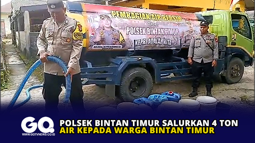 Polsek Bintan Timur Salurkan 4 Ton Air Kepada Warga Bintan Timur