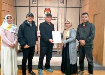 Rahma-Rizha Hafiz Penuhi Kewajiban, Serahkan LADK ke KPU Tanjungpinang