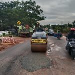 Dinas PUPR Kepri Perbaiki Jalan Berlubang di KM 12 Tanjungpinang