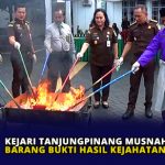 Kejari Tanjungpinang Musnahkan Barang Bukti Hasil Kejahatan