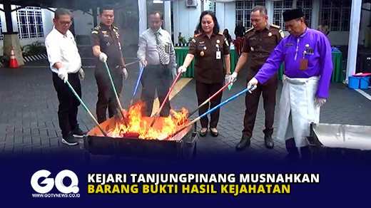 Kejari Tanjungpinang Musnahkan Barang Bukti Hasil Kejahatan