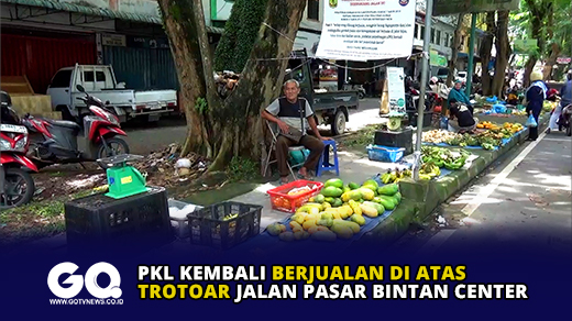 PKL Kembali Berjualan Diatas Trotoar Jalan Pasar Bintan Center