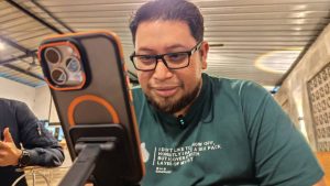 Rizha Hafizh Sapa Warga di Live TikTok, Bahas Visi Misi, Kuliner Hingga Berisi Curhatan