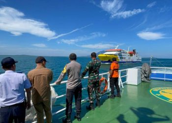 Tingkatkan Kenyamanan Pelayaran Nataru, SAR Natuna Gelar Patroli Bersama.