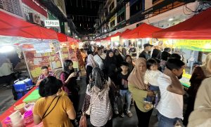 Potrait Kemeriahan Pasar Imlek Tanjungpinang 2025