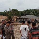 Satpol PP Hentikan Pembangunan Gedung di Lahan Tambak Udang Desa Penghujan Bintan