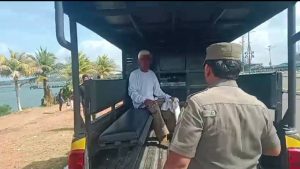 Satpol PP Tanjungpinang Amankan Pelaku Pelecehan Sesama Jenis di Taman Gurindam 12