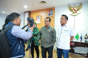 Waka III DPRD Kepri, Sayangkan Pemprov Kepri Tak Libatkan DPRD Potong THR ASN