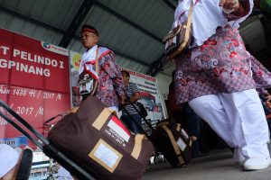 Wajib Tahu, Ini Daftar Barang yang Dilarang Masuk Koper Jemaah Haji 2025