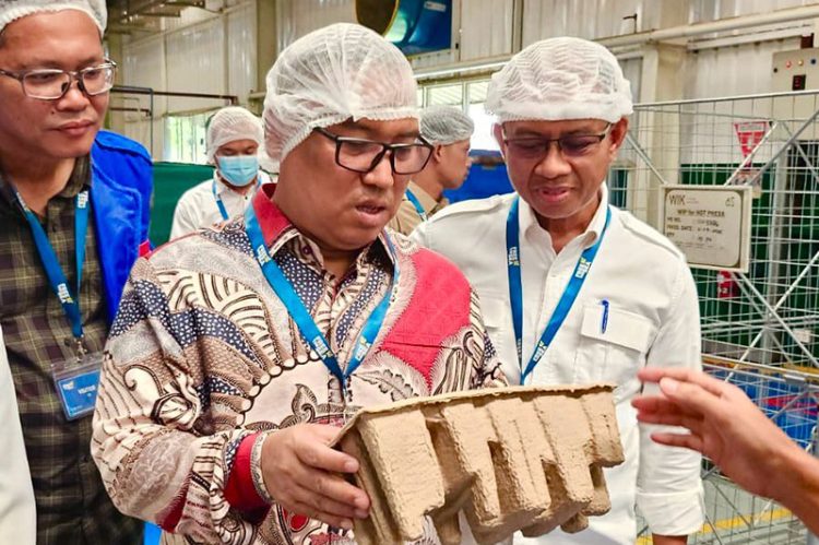 Nyanyang Kunjungi PT Free The Sea, Apresiasi Upaya Pengolahan Sampah Plastik