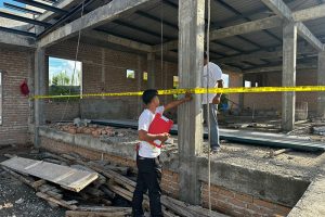 Dua Pekerja Bangunan Tewas Terjatuh Saat Memasang Batu di Ruko Sevenland Tanjunguban