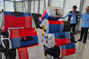 Duh, Bea Cukai Arab Saudi Sita 100 Slop Rokok dari Bagasi Jemaah Haji Indonesia