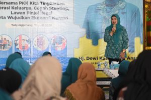 Ketua PKK Kepri Serukan Kader Dasawisma Tingkatkan Literasi Keluarga dan Lawan Pinjol Ilegal