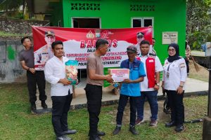 HUT Bhayangkara ke-79, Polsek KKP Tanjungpinang Gelar Bakti Sosial di Musholla Al-Azhar