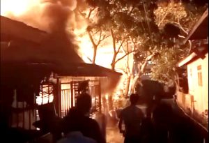 Dua Rumah di Karimun Terbakar, Diduga 1 Orang Tewas