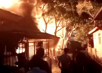 Dua Rumah di Karimun Terbakar, Diduga 1 Orang Tewas
