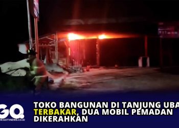 Toko Bangunan di Tanjung Uban Terbakar, Dua Mobil Pemadan Dikerahkan.