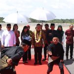 Penyambutan Adat Warnai Kedatangan Kajati Kepri Baru di Tanjungpinang
