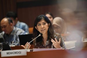 Beredar Isu Pemerintah Akan Batasi WhatsApp Call, Ini Respon Menkomdigi