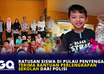 Ratusan Siswa di Pulau Penyengat Terima Bantuan Perlengkapan Sekolah dari Polisi