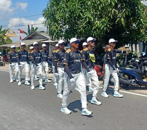 Tim Gerak Jalan Disperkim Bintan Tunjukkan Performa Terbaik di Lomba Tri Juang 17 Km