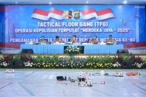 Polri Gelar Tactical Floor Game Pengamanan HUT RI ke-80