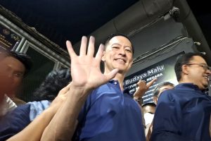 Tom Lembong Resmi Hirup Udara Bebas, Tom : Saya Kembali Kepada Keluarga