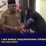 1.463 Warga Tanjungpinang Terima Kartu PKH dan BPNT