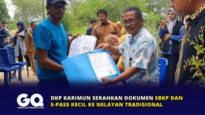 DKP Karimun Serahkan Dokumen EBKP dan E-Pass Kecil ke Nelayan Tradisional