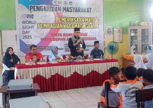 Ratusan Pelajar SDN dan SMPN di Tanjungpinang Ikuti Pemeriksaan Mata Gratis