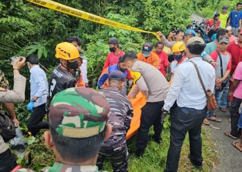 Warga Desa Tarempa Dihebohkan dengan Penemuan Jasad Seorang PNS di Pinggir Jalan.