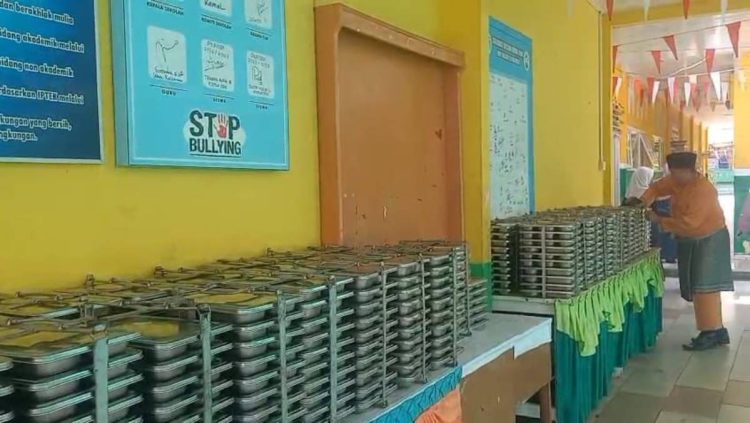Belasan Dapur MBG di Karimun Telah Kantongi Sertifikat SLHS.