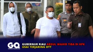 Gubernur Riau Abdul Wahid Tiba di KPK Usai Terjaring OTT