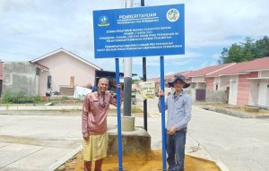 Tindak Lanjut MCP KPK, Disperkim Bintan Pasang Plang PSU Tanda Resmi Penyerahan Aset Perumahan ke Pemda
