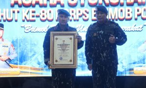 Kapolda Bengkulu Irjen Pol Mardiyono Terima Gelar Warga Kehormatan pada Syukuran HUT Brimob ke-80