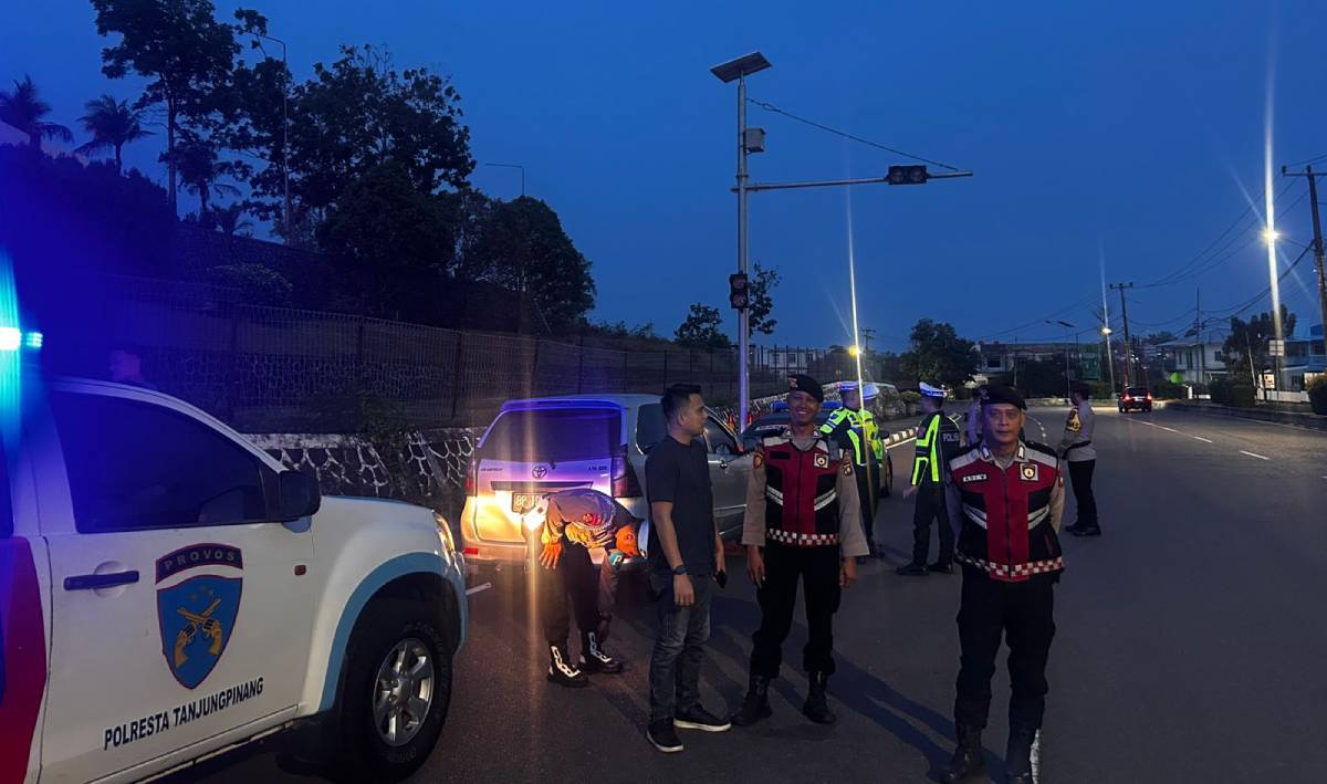Cegah Balap Liar di Bulan Suci, Sat Samapta Polresta Tanjungpinang Intensifkan Patroli Malam.