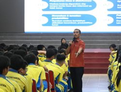 Ditreskrimsus Polda Kepri Sosialisasi Media Digital Kepada Pelajar SMPS Maitreyawira