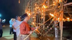 Bupati Karimun Buka Festival Lampu Colok Tujuh Likur di Kundur Barat, Tradisi Lama Kembali Bersinar..