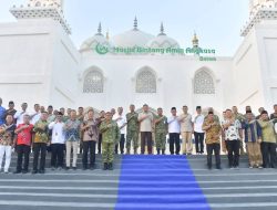 Gubernur Ansar Dampingi Menhan RI Resmikan Masjid Bintang Amin Angkasa di Lanud Hang Nadim Batam