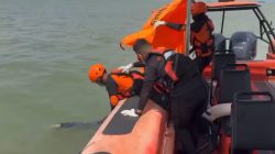 Jasad Penumpang SB Karunia Jaya Ditemukan Meninggal Dunia di Perairan Karimun.