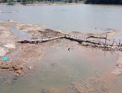 Kemarau Melanda, Waduk Gesek Menyusut Sebabkan Pasokan Air PDAM Terganggu