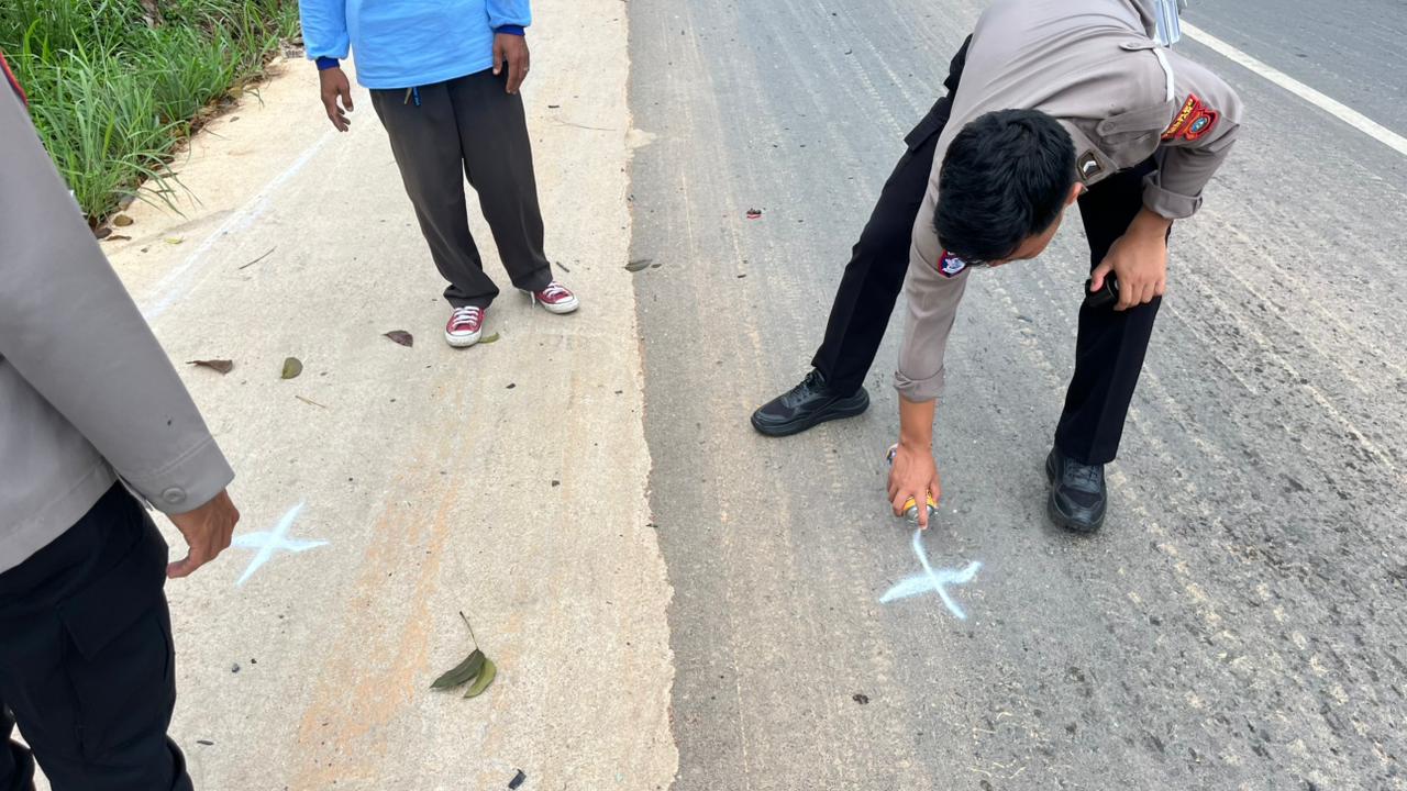 Korban Lakalantas Mobil Box SPPG dan Motor di Km 20 Bintan Timur Dirujuk ke RSAL Tanjungpinang.